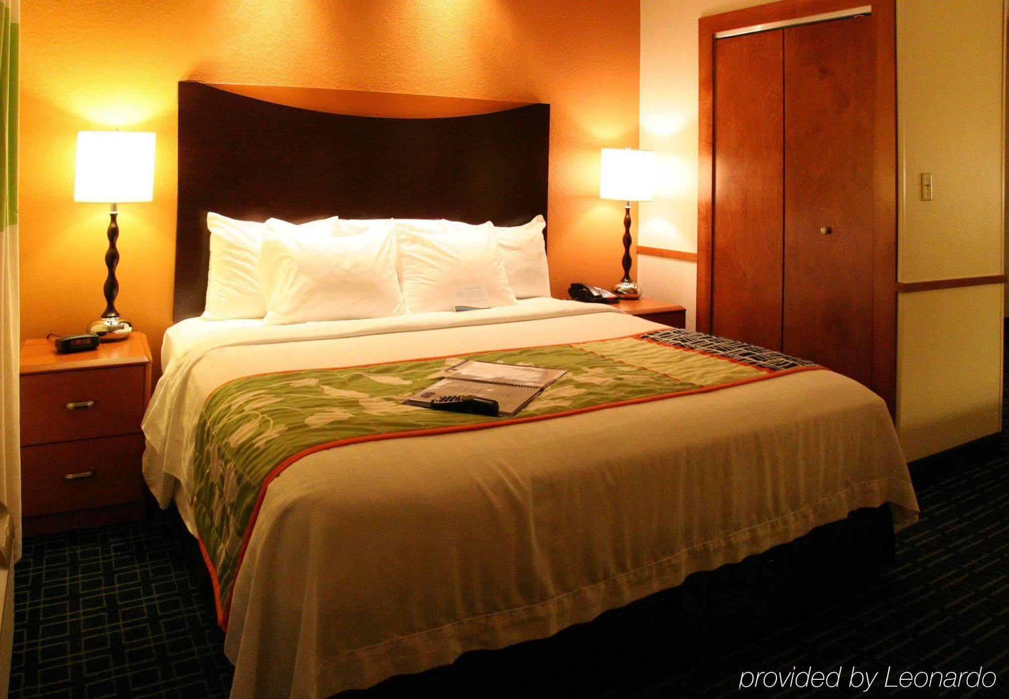 Fairfield Inn & Suites Hilton Head Island Bluffton Phòng bức ảnh